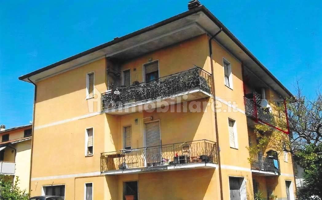 2 غرف نوم شقة في Montopoli in Val d'Arno, Italy رقم 352487