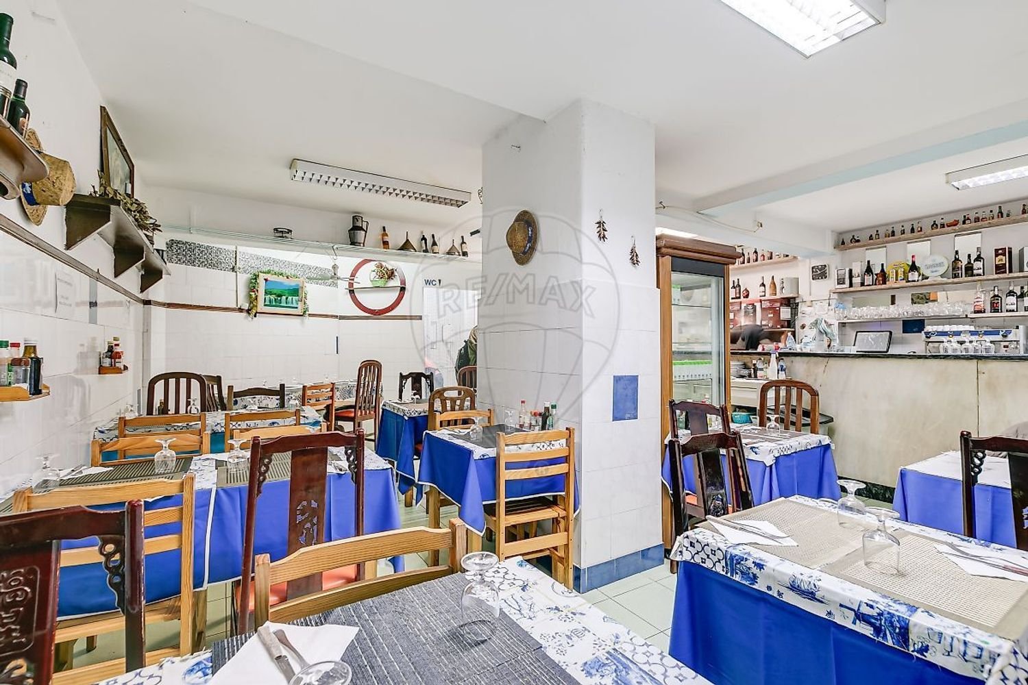 Almacén en Amadora, Portugal 123 m² No. 67796