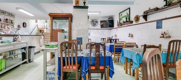 Almacén en Amadora, Portugal 123 m² No. 67796 3