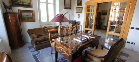 4 bedrooms Apartment in Sarzana, Italy No. 221495 9
