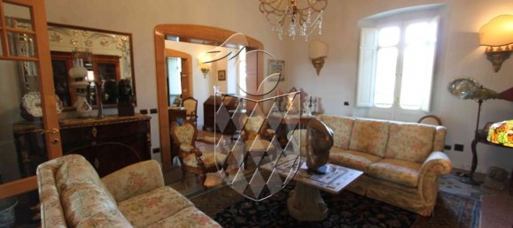 4 bedrooms Apartment in Sarzana, Italy No. 221495 18