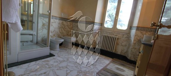 4 bedrooms Apartment in Sarzana, Italy No. 221495 3
