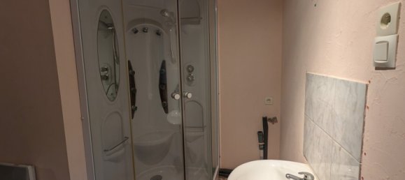 3 bedrooms Townhouse in Yonne, France No. 358410 10