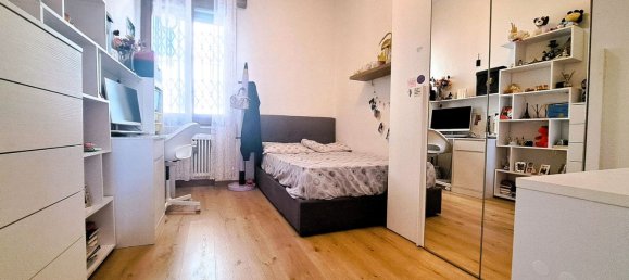 4 bedrooms Apartment in Pianoro, Italy No. 362379 10