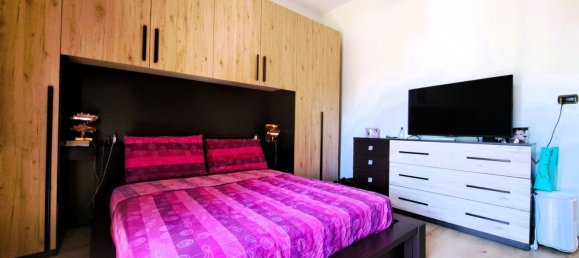 4 bedrooms Apartment in Pianoro, Italy No. 362379 9