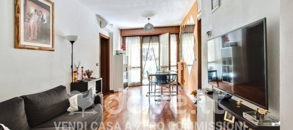 Apartamento de 2 dormitorios en Sesto San Giovanni, Italy No. 341940 2