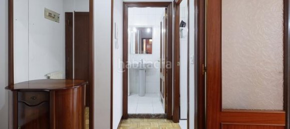 1 bedroom Apartment in Oviedo, Spain No. 138837 12