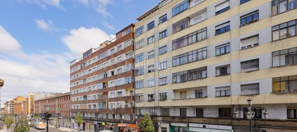 1 bedroom Apartment in Oviedo, Spain No. 138837 8