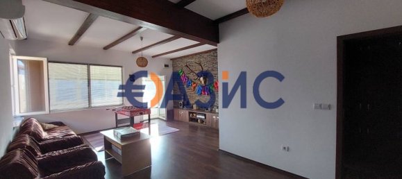 3 bedrooms Apartment in Burgas, Bulgaria No. 915 12