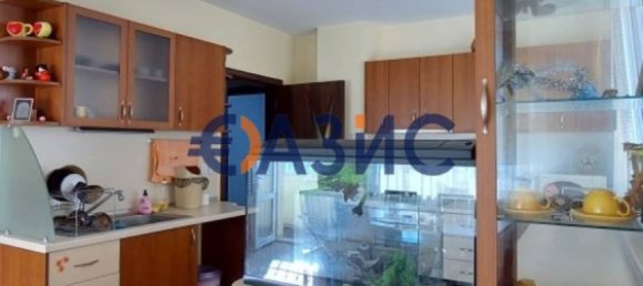 3 bedrooms Apartment in Burgas, Bulgaria No. 915 2