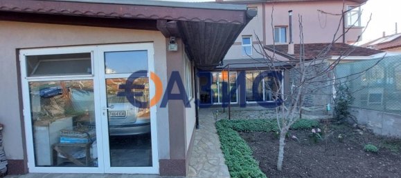 3 bedrooms Apartment in Burgas, Bulgaria No. 915 23