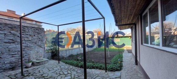 3 bedrooms Apartment in Burgas, Bulgaria No. 915 24