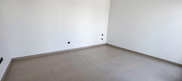 Таунхаус с 4 спальнями в Tilal Al Ghaf, ОАЭ № 101496 10