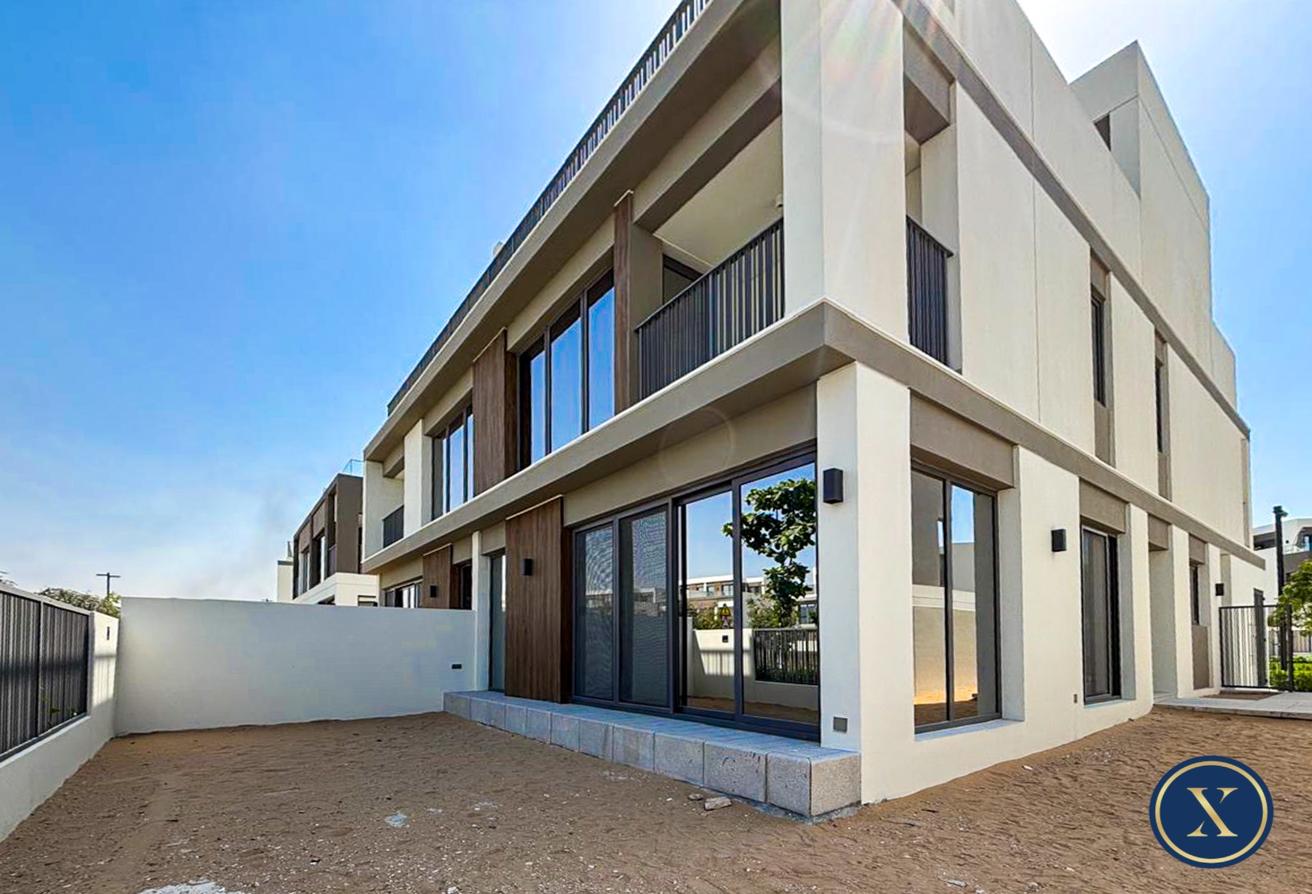 Таунхаус с 4 спальнями в Tilal Al Ghaf, ОАЭ № 101496