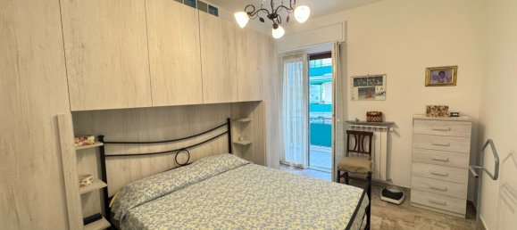 2 Schlafzimmer Wohnung in Borghetto Santo Spirito, Italy, Nr. 331922 6