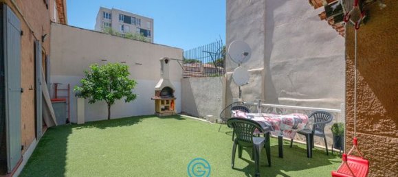 3 bedrooms House in Marseille, France No. 311410 8