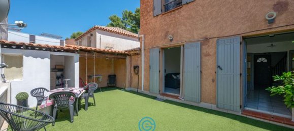 3 bedrooms House in Marseille, France No. 311410 10