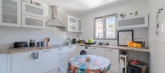 3 bedrooms House in Marseille, France No. 311410 13