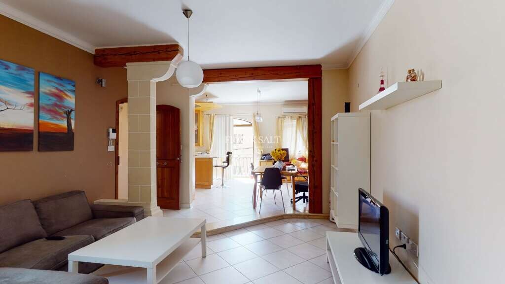 3 bedrooms Apartment in Swatar, Malta No. 2437