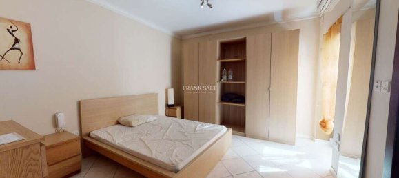 3 bedrooms Apartment in Swatar, Malta No. 2437 6