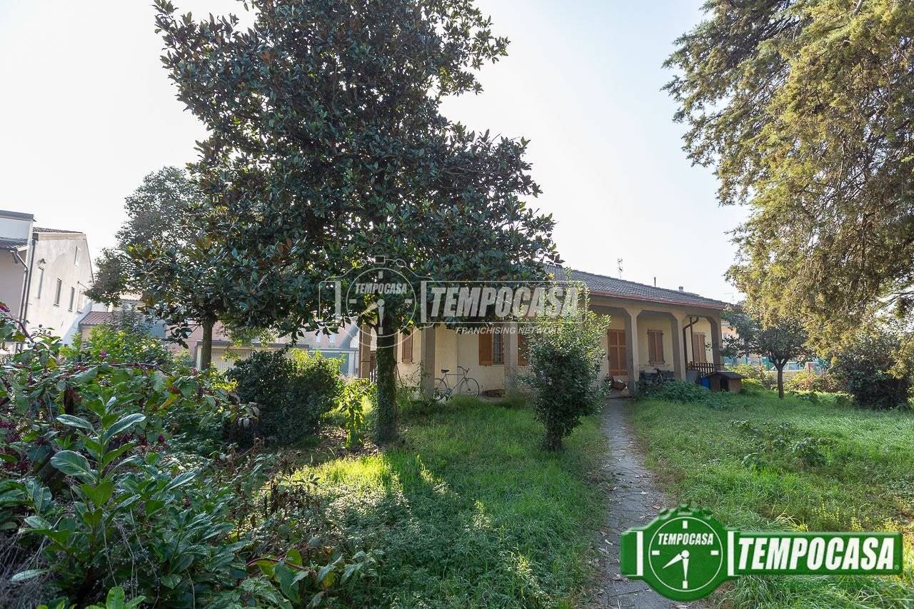 Вилла с 3 спальнями в Серньяно, Италия № 355739