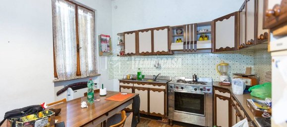 Вилла с 3 спальнями в Серньяно, Италия № 355739 2