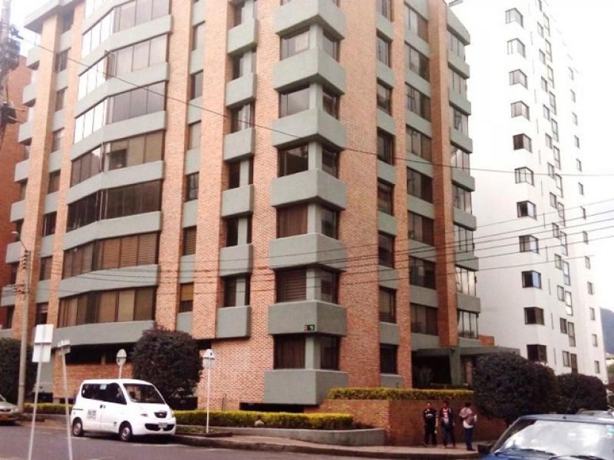 Casa de 2 dormitorios en Bogotá, Colombia No. 10245