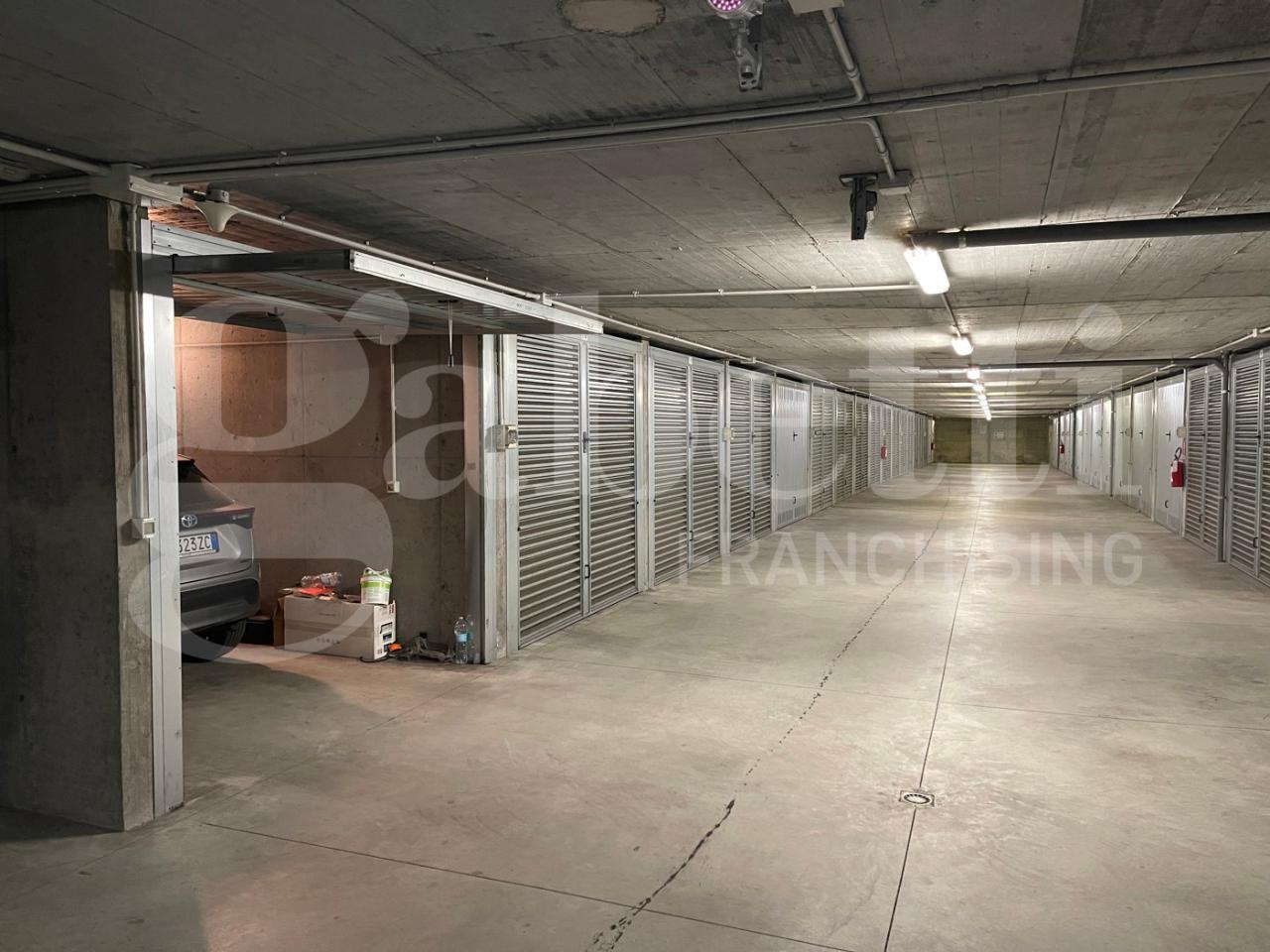 Garage à Parella, Italy 33m² No. 103206