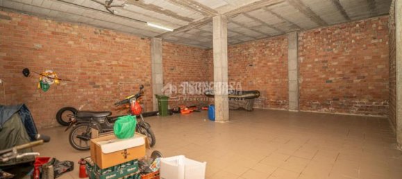 عقار تجاري في Linares, Spain 133متر مربع رقم 168991 10