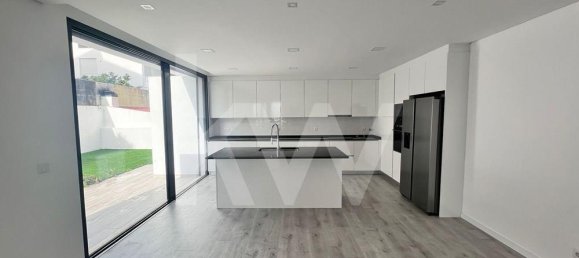 5 bedrooms House in Odivelas, Portugal No. 139503 12