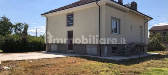 Villa de 4 dormitorios en Voghera, Italy No. 340645 23