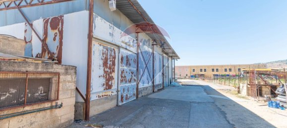 Склад 800м² в Кальтаджироне, Италия № 88040 17