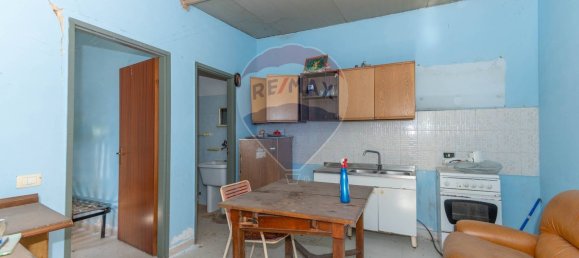 Склад 800м² в Кальтаджироне, Италия № 88040 9