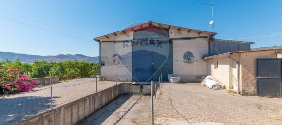 Склад 800м² в Кальтаджироне, Италия № 88040 4