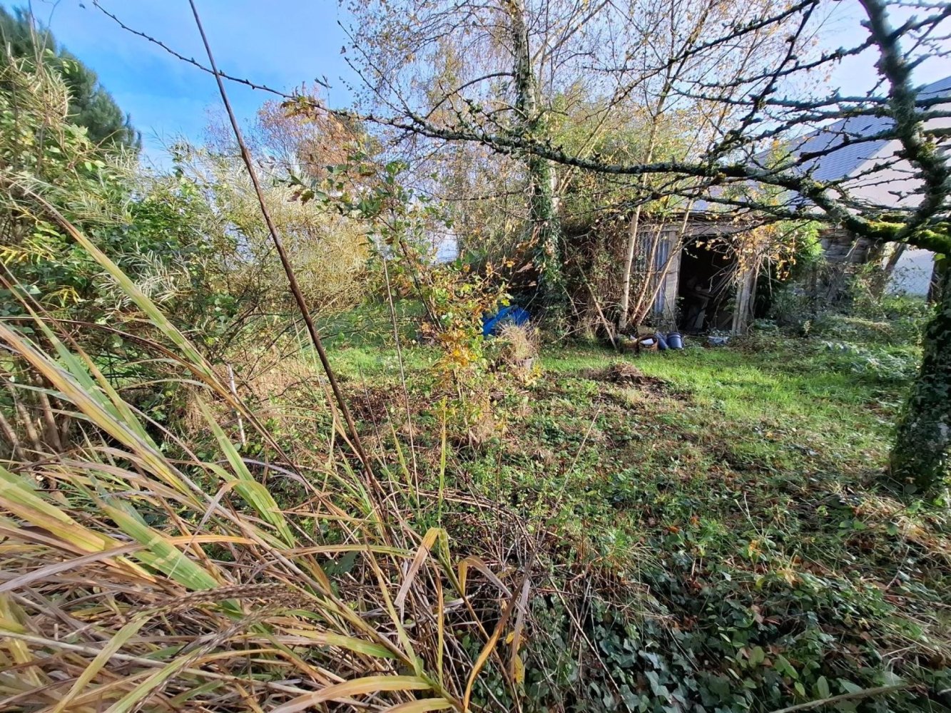 Terreno em Saint-Laurent-en-Gatines, France 1670 m² N.º 43134