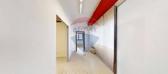 1400m² Warehouse in Traversetolo, Italy No. 309374 9