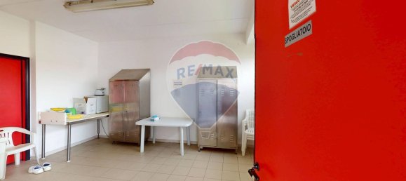 1400m² Warehouse in Traversetolo, Italy No. 309374 38