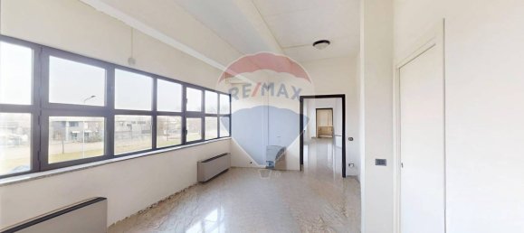 1400m² Warehouse in Traversetolo, Italy No. 309374 13