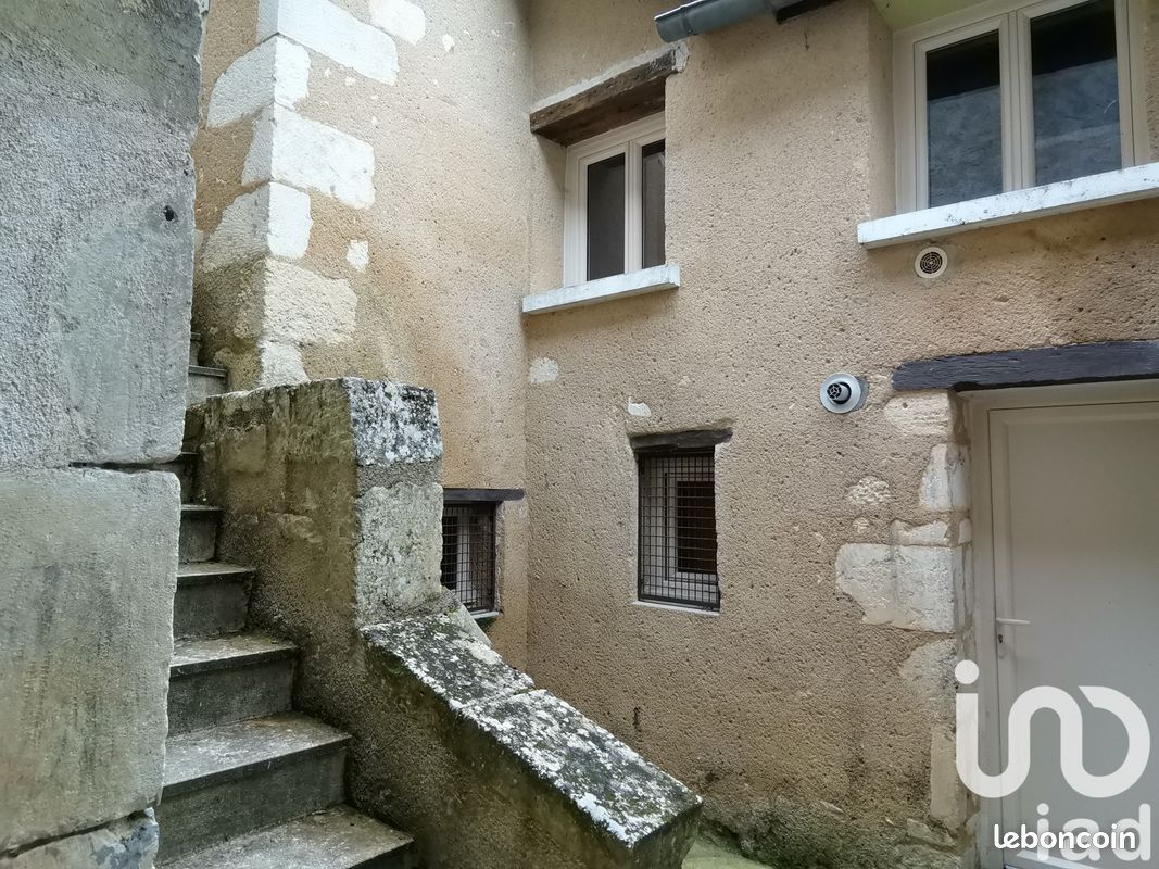 7 rooms House in Le Blanc, France No. 214765