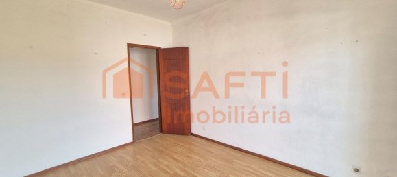 2 Schlafzimmer Wohnung in Leiria, Portugal, Nr. 215378 7