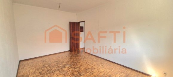 2 Schlafzimmer Wohnung in Leiria, Portugal, Nr. 215378 3