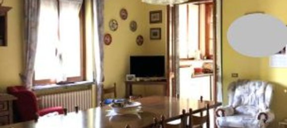 15 rooms Villa in Magenta, Italy No. 5587 2