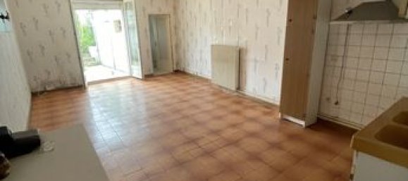 3 bedrooms House in Saint-Mihiel, France No. 301643 11