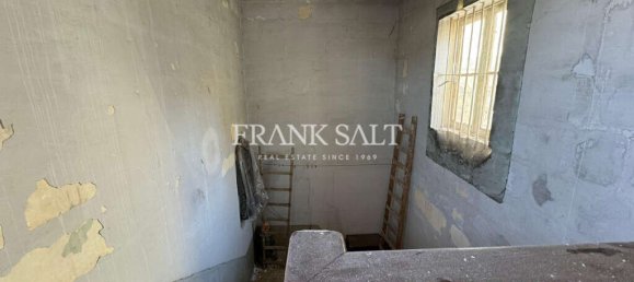 5 bedrooms Townhouse in Sliema, Malta No. 1500 37