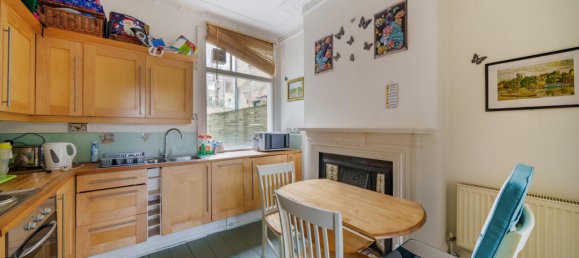 1 bedroom Apartment in London, United Kingdom No. 7621 5