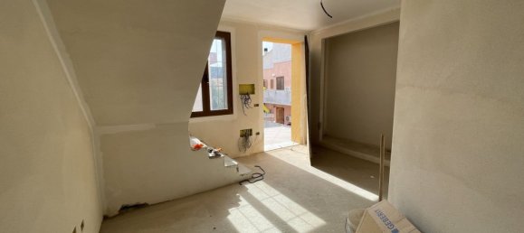 Dúplex de 5 habitaciónes en Sardinia, Italy No. 250579 14