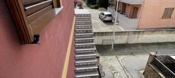 Dúplex de 5 habitaciónes en Sardinia, Italy No. 250579 23