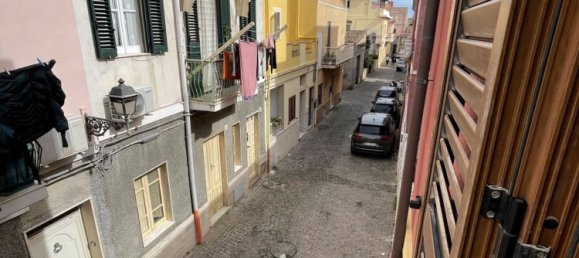 Dúplex de 5 habitaciónes en Sardinia, Italy No. 250579 29