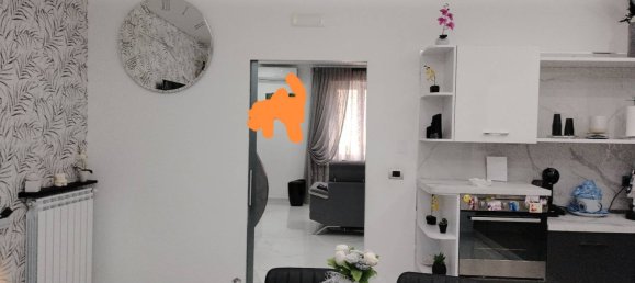 3 bedrooms Apartment in Maddaloni, Italy No. 315255 6