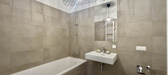 3غرفة شقة في Favoriten, Austria رقم 197595 5